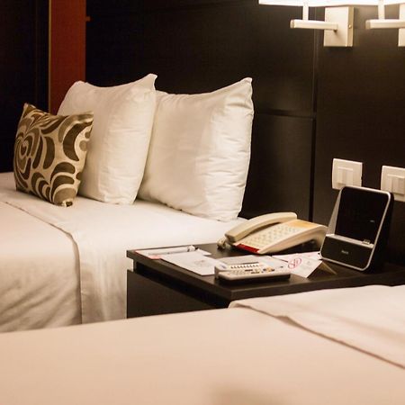 Hotel El Gran Marques トルヒーリョ エクステリア 写真
